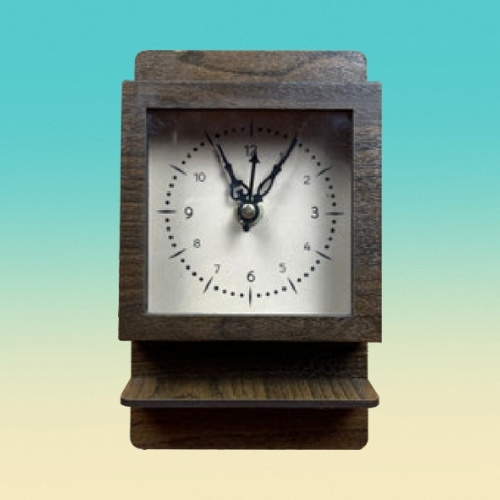 Rustinque Clock